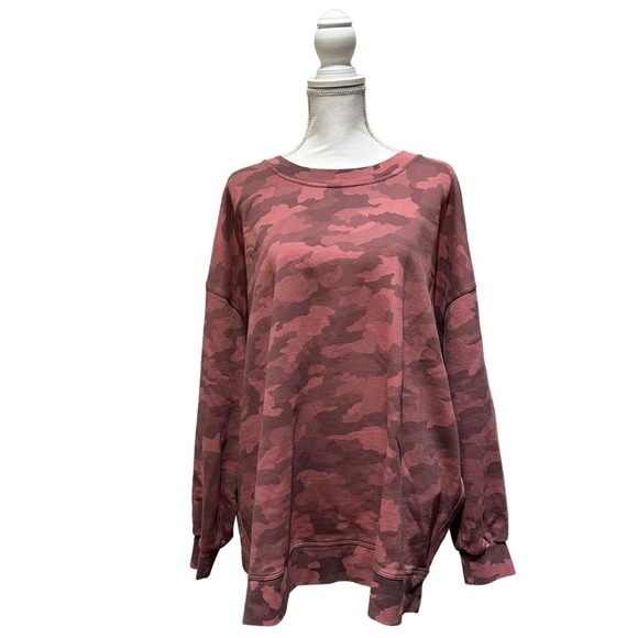 Lululemon - Pink Camo Perfectly Oversized Crew sweatshirt, Size20 women’s - Picture 6 of 13